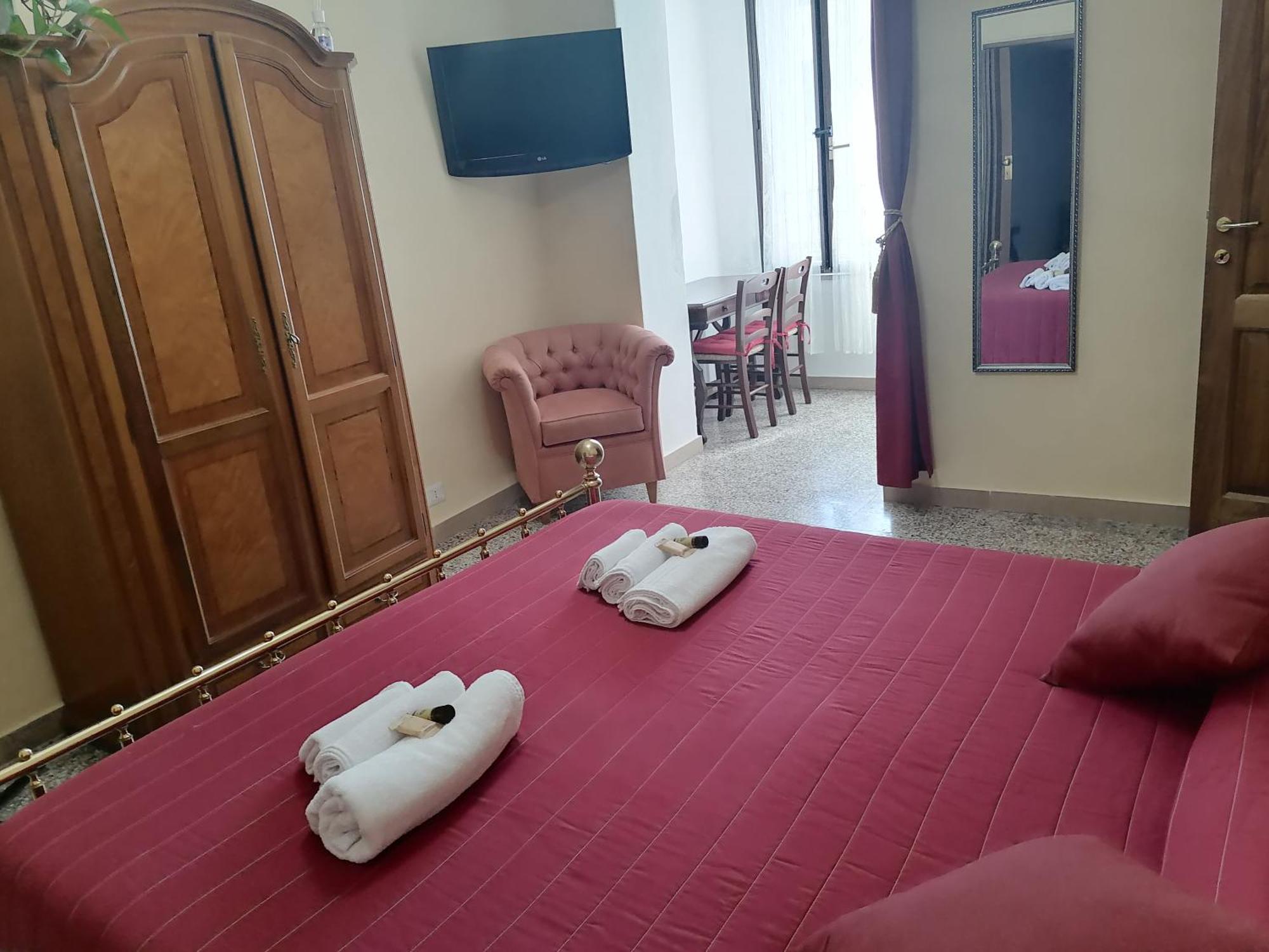 La Torre Della Piramide Hotell Pitigliano Eksteriør bilde
